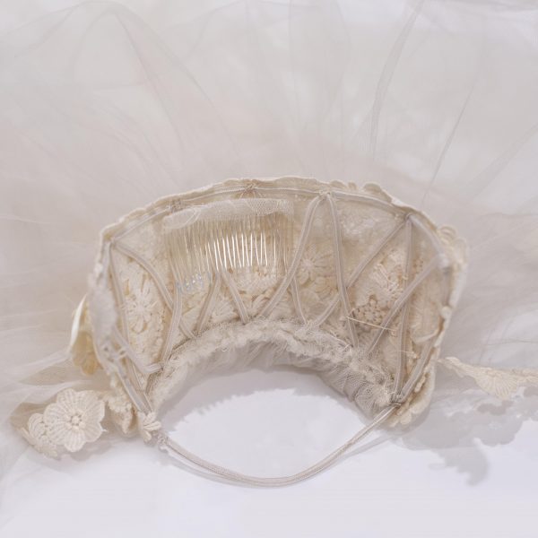 vintage lace veil rental